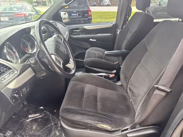 2015 Dodge Grand Caravan - 2C4RDGBG1FR517840 - Image #12