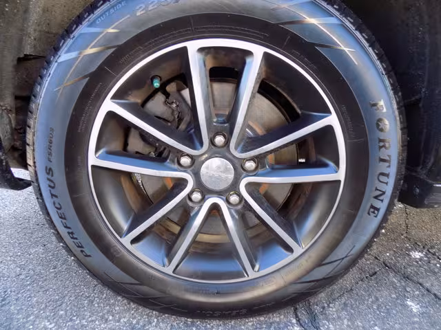 2015 Dodge Grand Caravan - 2C4RDGBG1FR517840 - Image #3